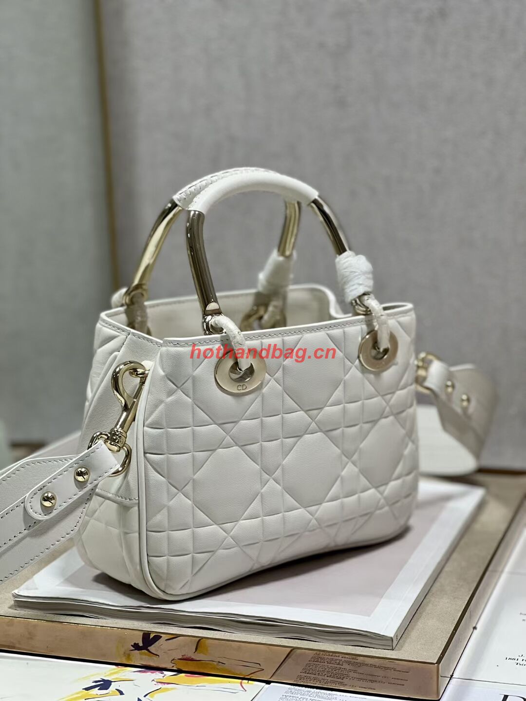 LADY DIOR TOP HANDLE SMALL BAG Latte Cannage Lambskin C9228 WHITE&GOLD