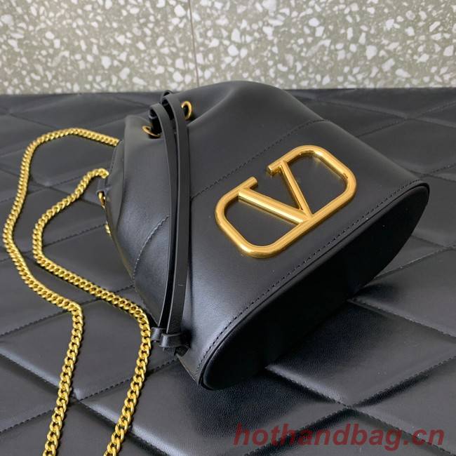 VALENTINO VLOGO SIGNATURE Lambskin Mini Bucket Bag FI16 black