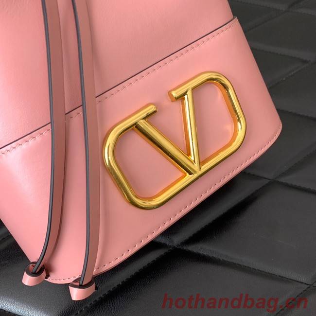 VALENTINO VLOGO SIGNATURE Lambskin Mini Bucket Bag FI16 pink