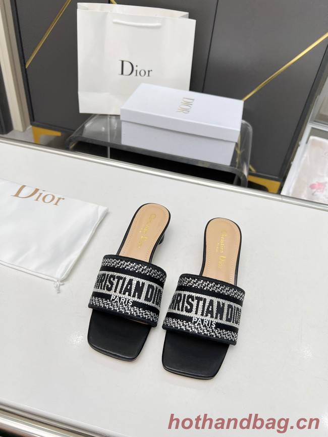 Dior DWAY HEELED SLIDE Embroidered Satin and Cotton 93367-4