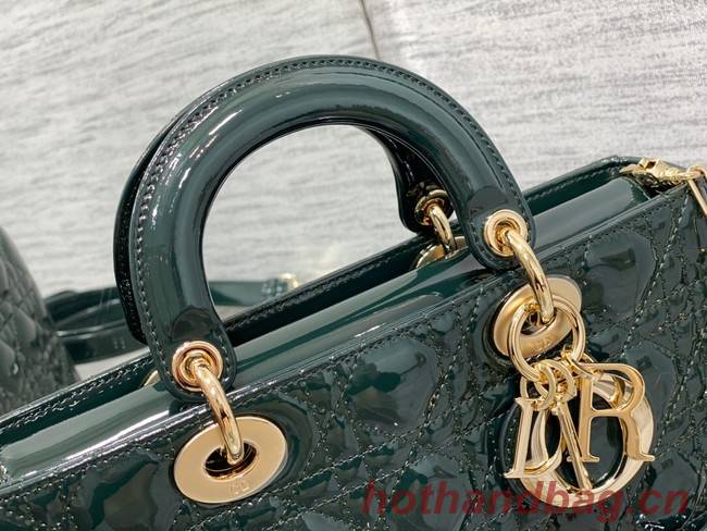 MEDIUM LADY D-JOY BAG Patent Cannage Calfskin M0540ON blackish green