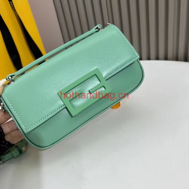 Fendi Baguette leather bag F1531 green