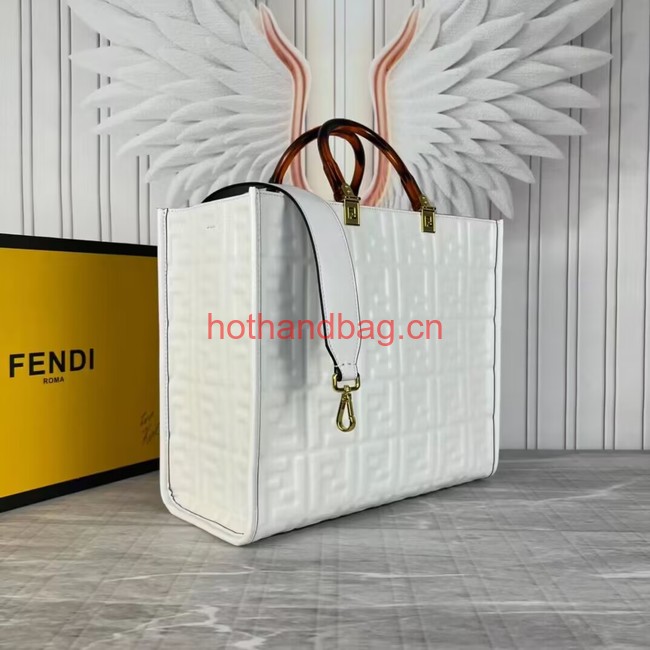 Fendi Sunshine Medium Shopper F1614 white