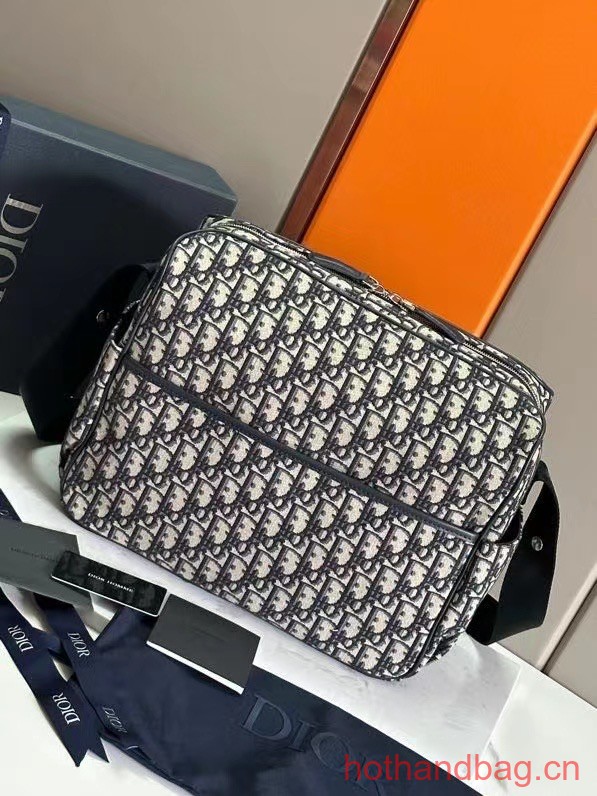 Dior Essentials SAFARI MESSENGER BAG Beige and Black Dior Oblique Jacquard 99371