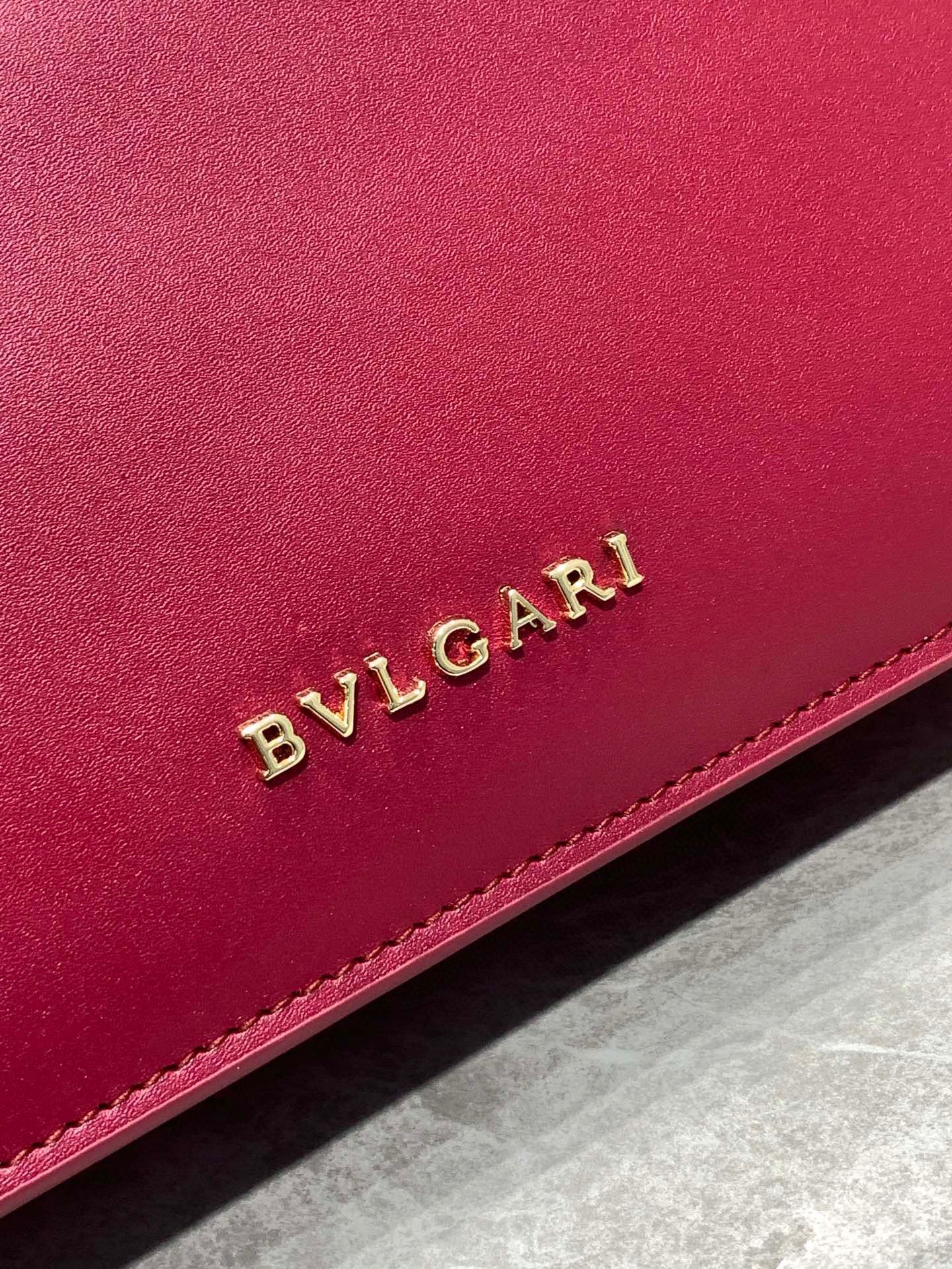 Bvlgari Serpenti Forever leather crossbody bag 289676 Red