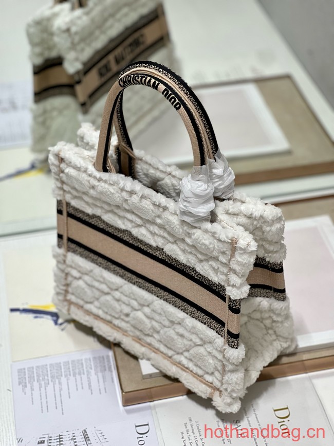 SMALL DIOR BOOK TOTE Ice Cannage Shearling M1296ZRG