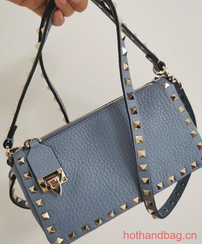 VALENTINO Rockstud small grain calfskin messenger bag YS097 sky blue