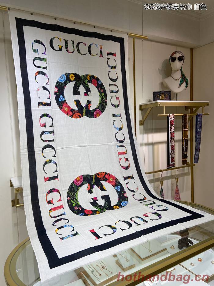 Gucci Scarf GUC00266