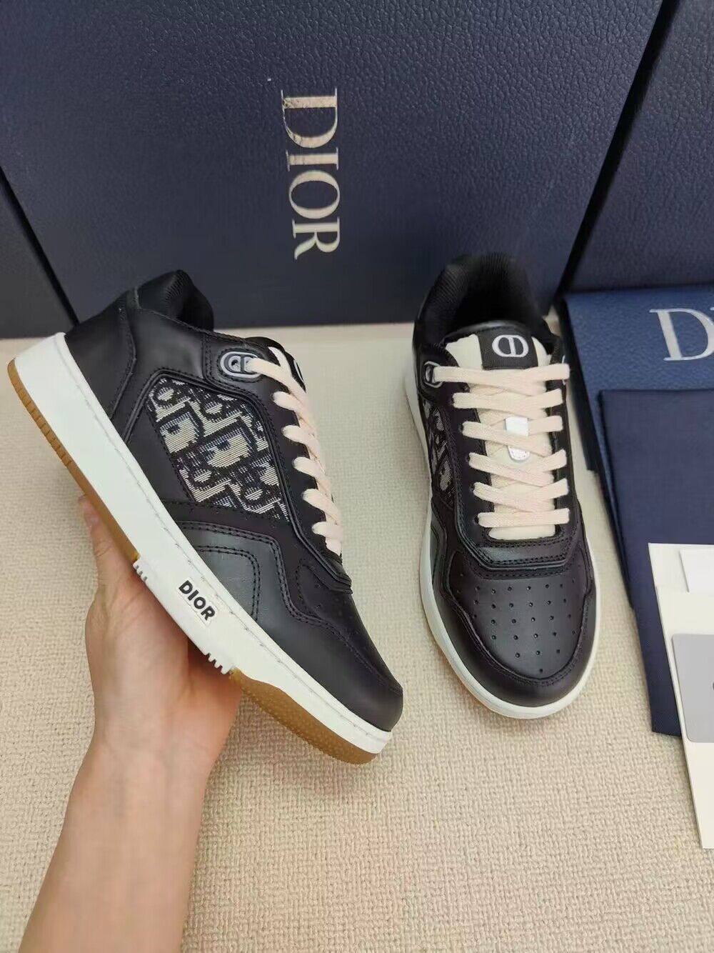 DIOR Sneaker Shoes D32102