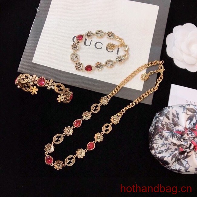 Gucci NECKLACE&Bracelet Three-piece set CE12323