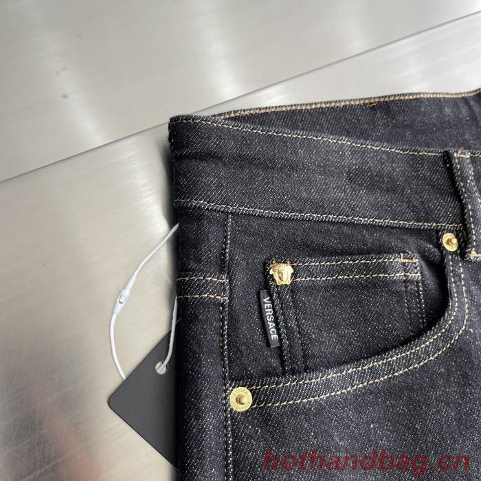 Versace Top Quality Jeans VEY00002