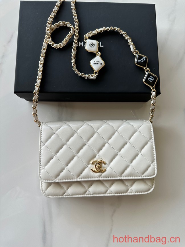 Chanel WALLET ON CHAIN AP3413 white