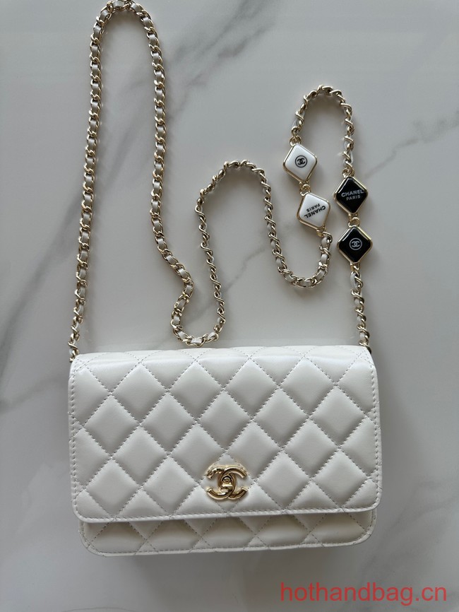 Chanel WALLET ON CHAIN AP3413 white
