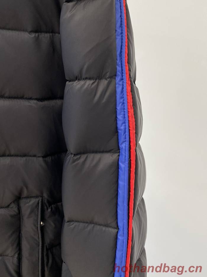 Moncler Top Quality Down Coat MOY00136