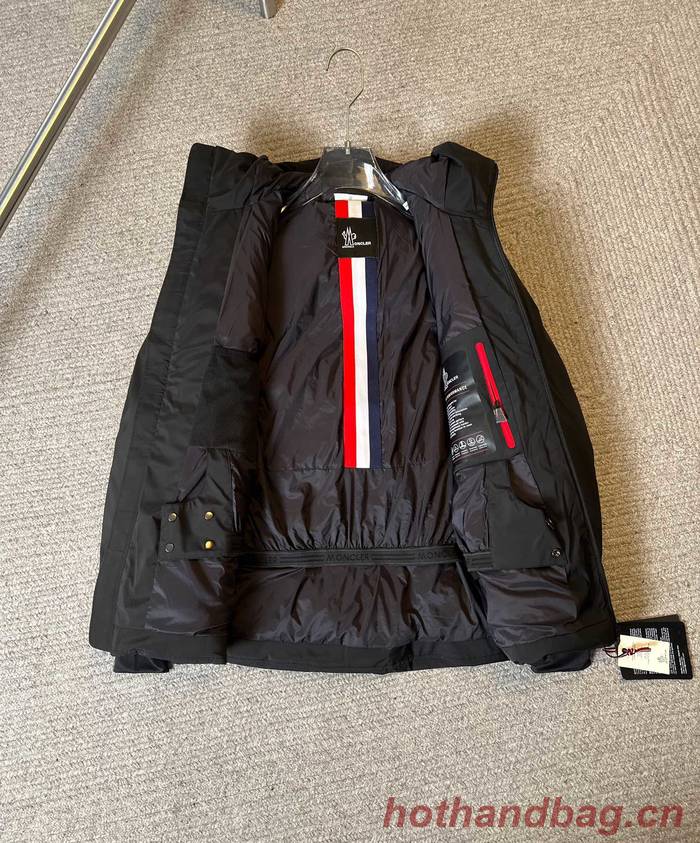 Moncler Top Quality Down Coat MOY00137
