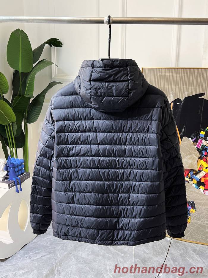 Moncler Top Quality Down Coat MOY00139