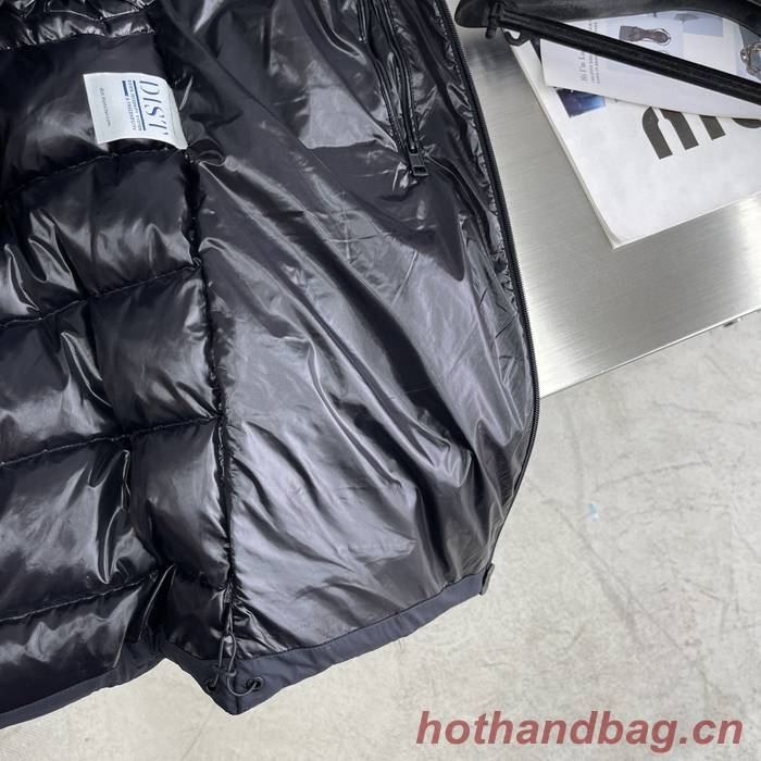 Moncler Top Quality Down Coat MOY00152