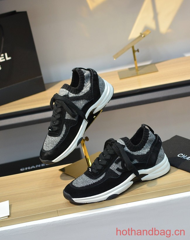 Chanel Sneakers 93783-4