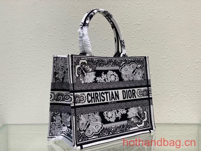 MEDIUM DIOR BOOK TOTE Black and White Butterfly Bandana Embroidery M1296ZESE