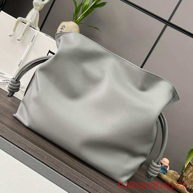 Loewe Original Leather Shoulder bag 062350 light gray