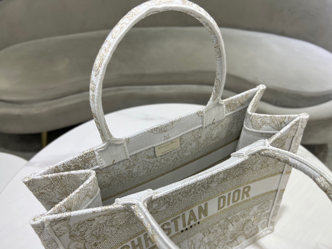 MEDIUM DIOR BOOK TOTE Gold-Tone and White Butterfly Around The World Embroidery M1296ZE