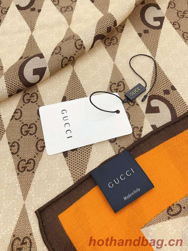 Gucci Scarf GUC00305