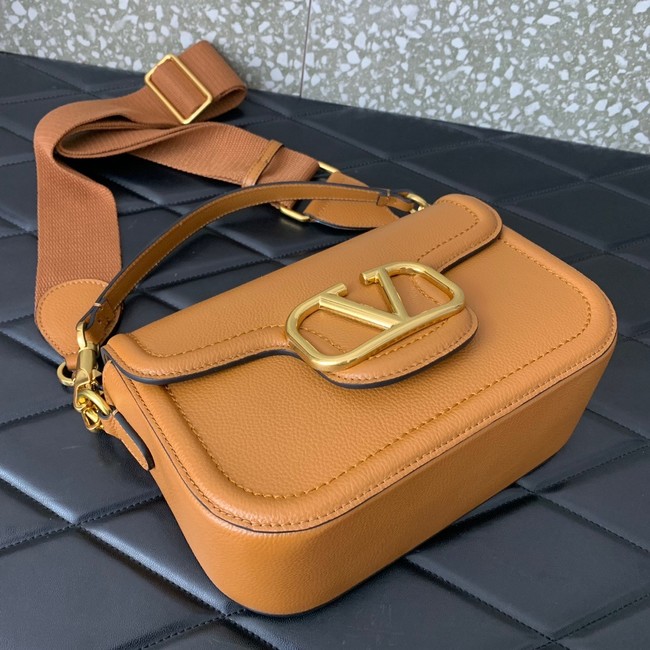 VALENTINO Loco calfskin leather bag B0M98 Apricot
