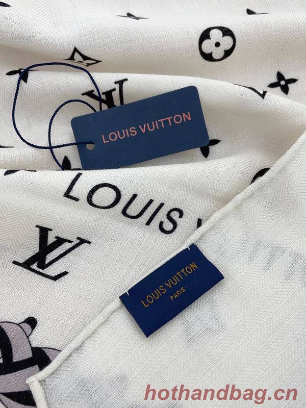 Louis Vuitton Scarf LVC00396