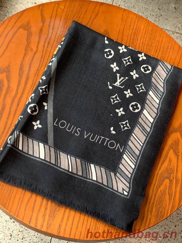 Louis Vuitton Scarf LVC00420