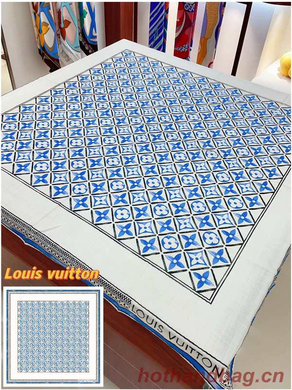 Louis Vuitton Scarf LVC00421