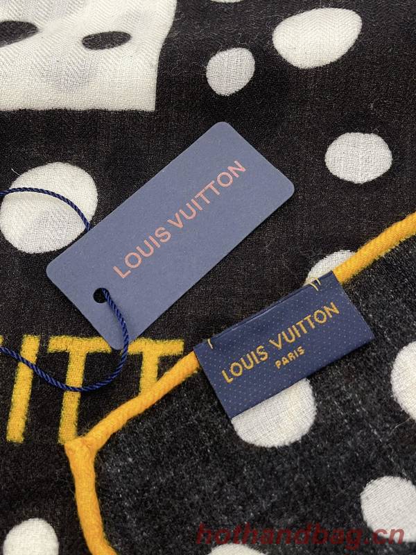 Louis Vuitton Scarf LVC00452