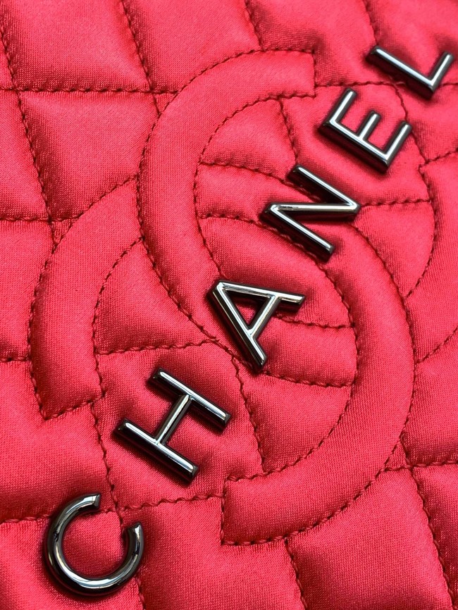 Chanel 24C Star Bag Satin AS4579 red