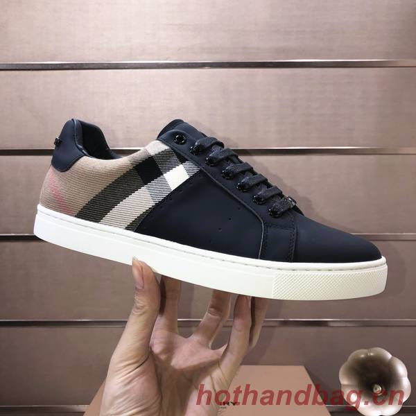 Burberry Shoes BBS00007