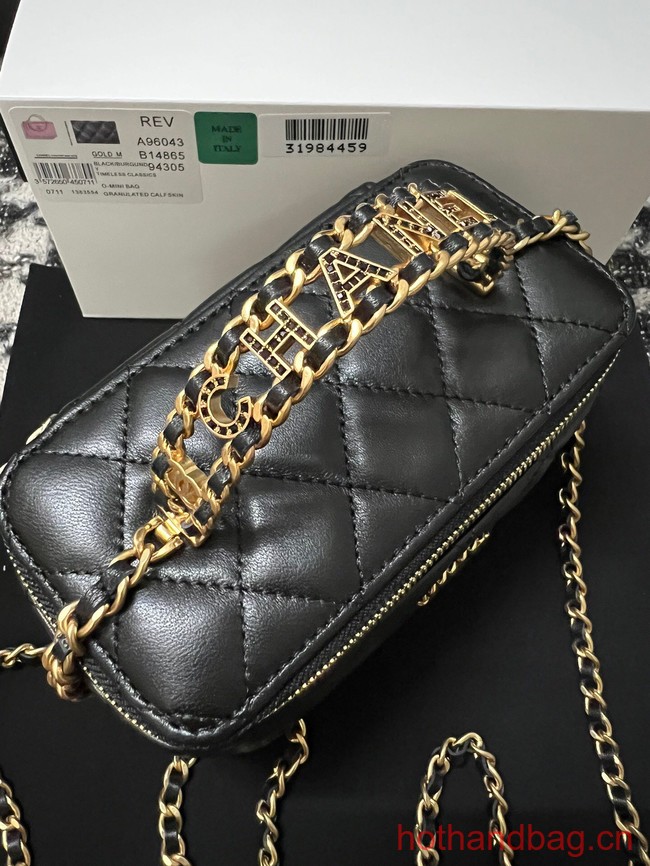 CHANEL CLUTCH WITH CHAIN AP3747 black
