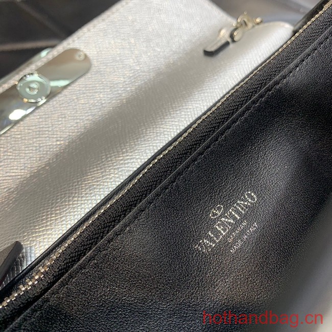 VALENTINO grain calfskin leather bag 0681 Silver