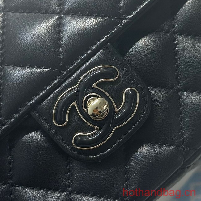 Chanel CLUTCH WITH CHAIN A23P BLACK