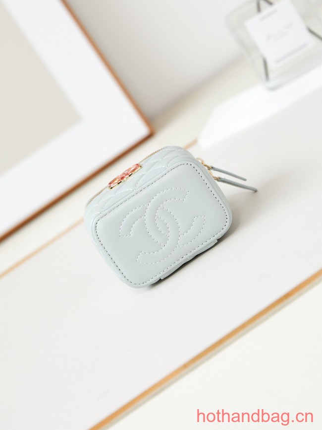 Chanel CLUTCH WITH CHAIN AP3230 light blue