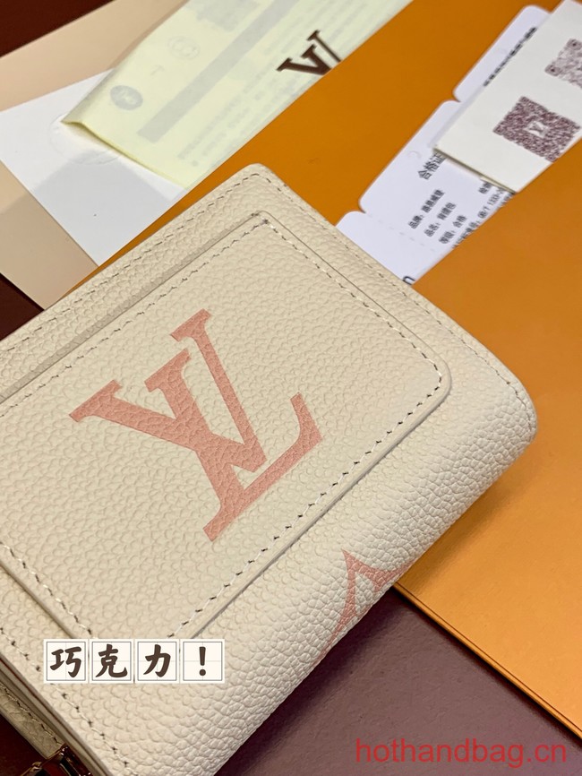 Louis Vuitton Clea Wallet M80151-3