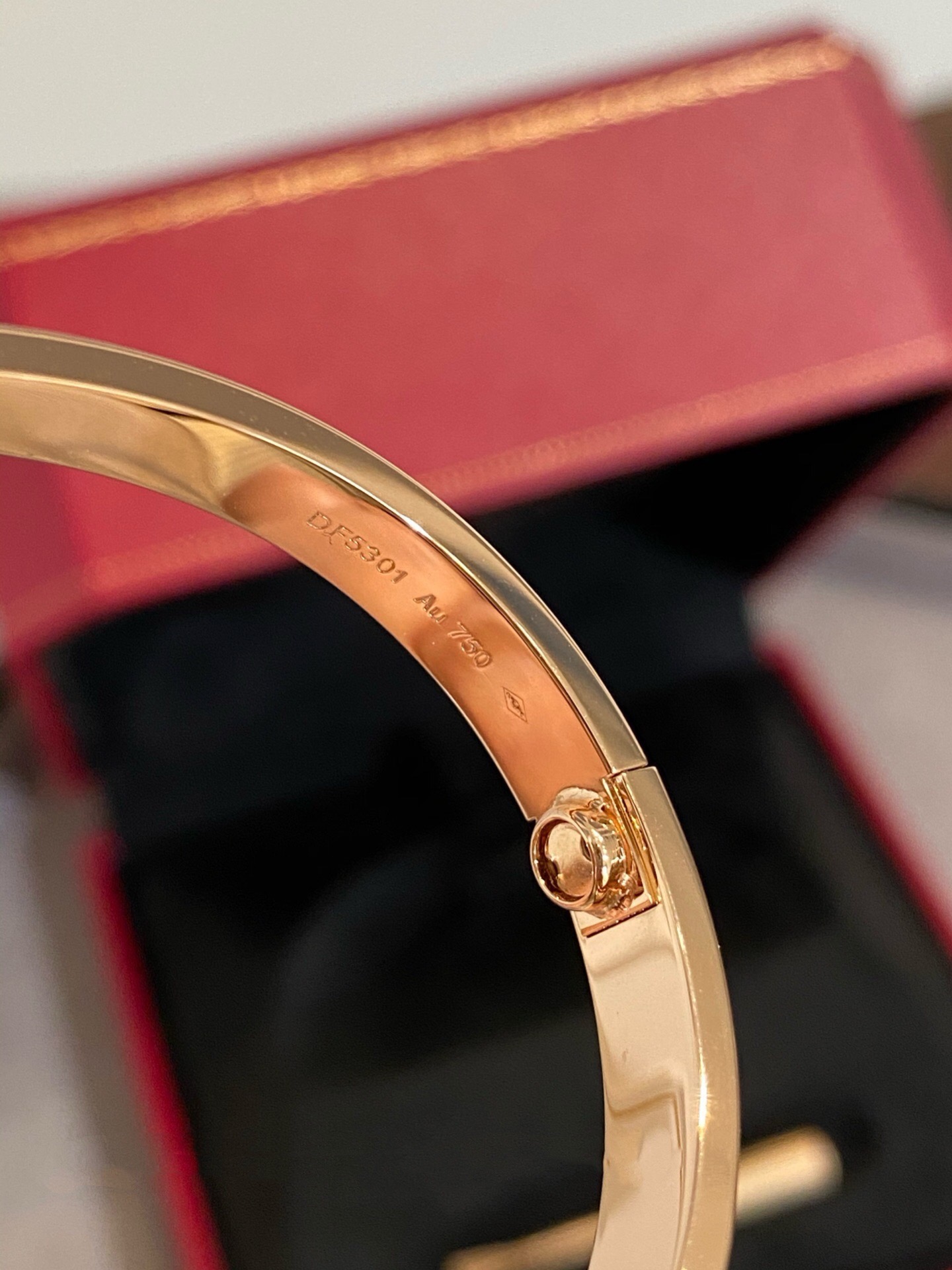 Cartier Bracelet CE13322