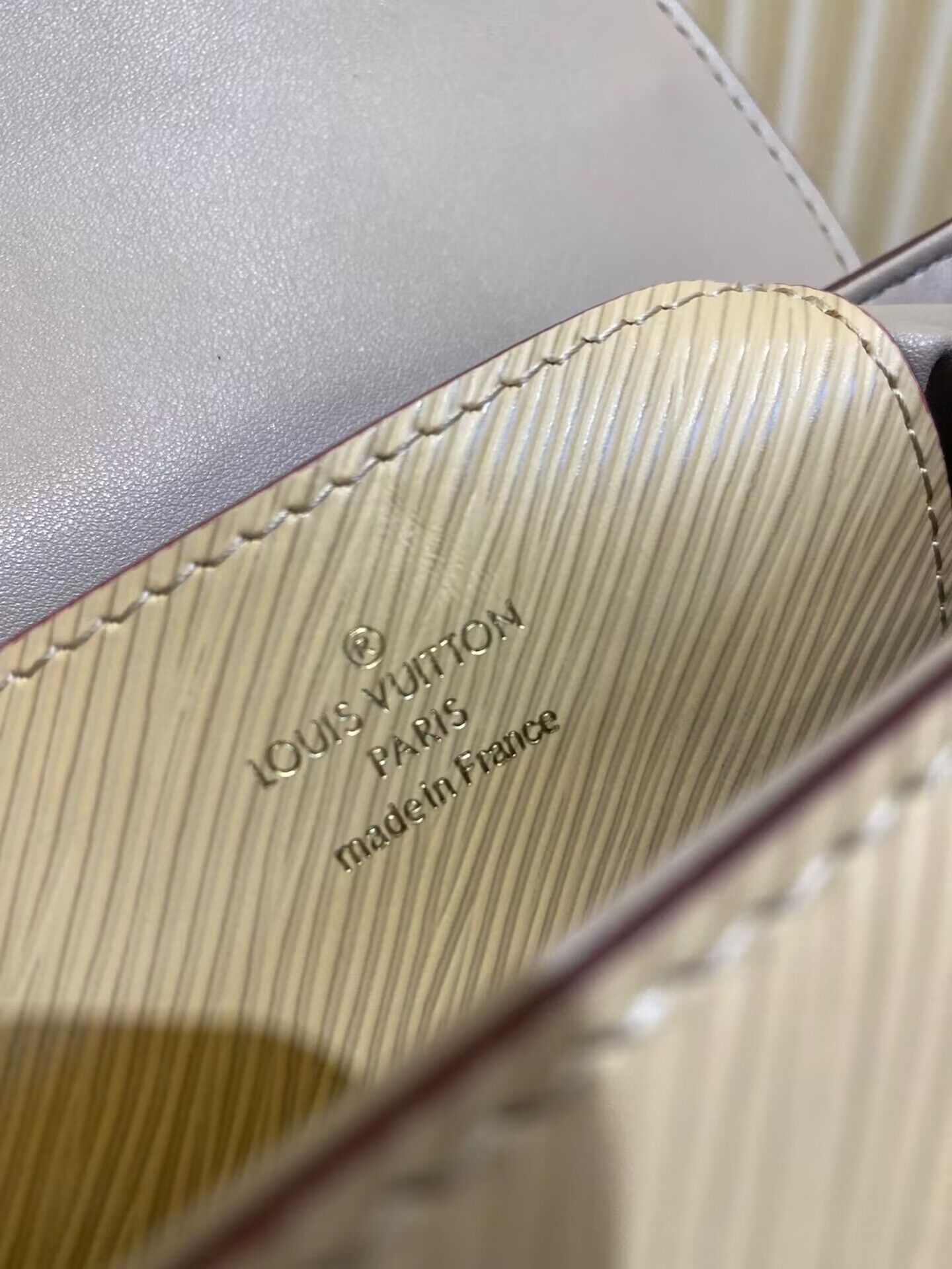 Louis Vuitton Epi Leather Twist PM M21119 Apricot