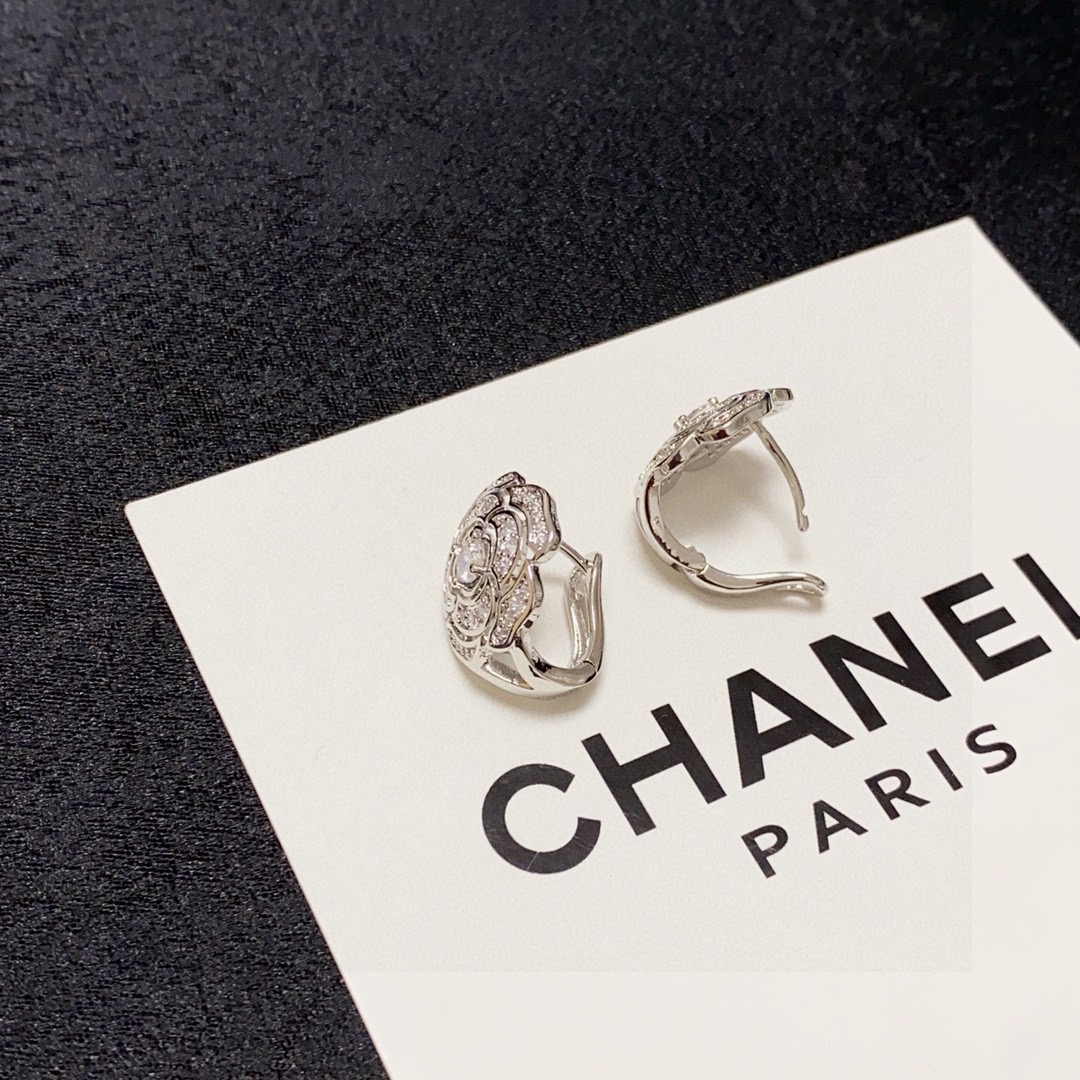 Chanel Earrings CE13327