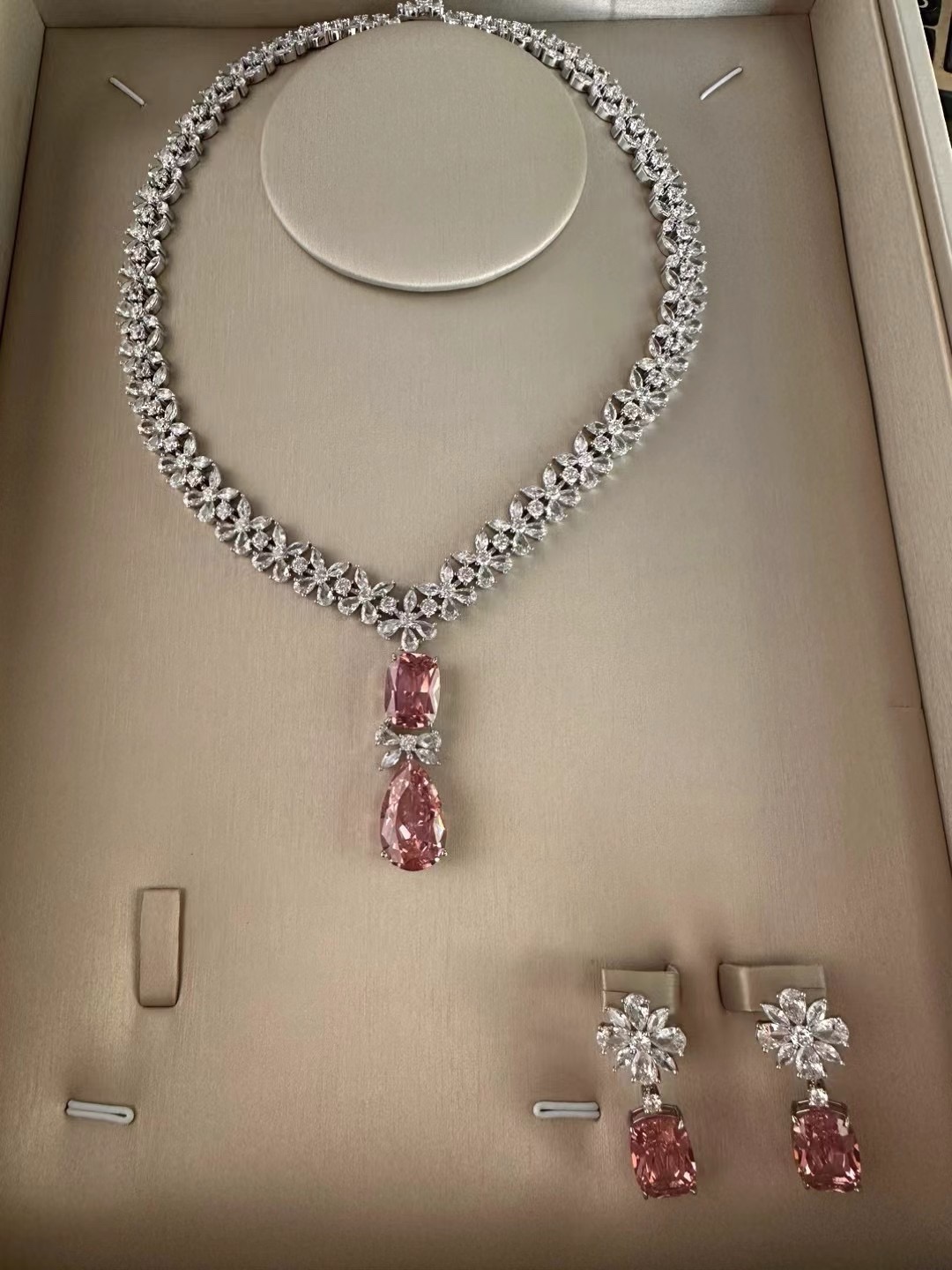 BVLGARI NECKLACE&Earrings CE13337