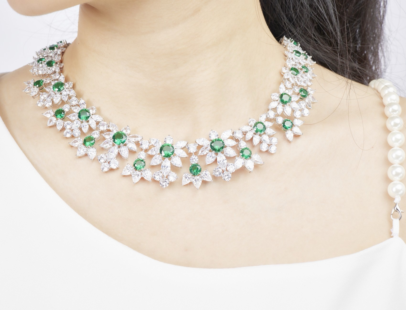 BVLGARI NECKLACE&Earrings CE13344