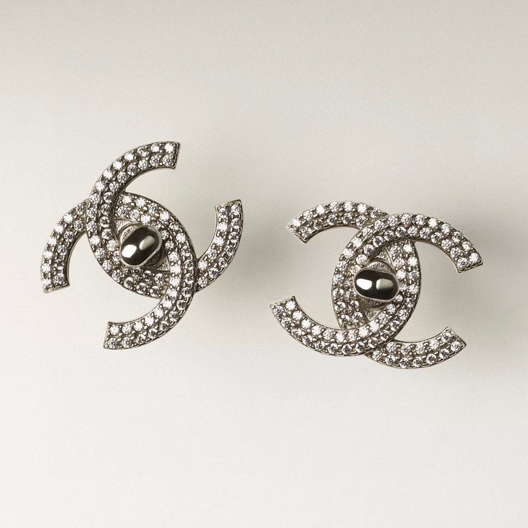 Chanel Earrings CE13417
