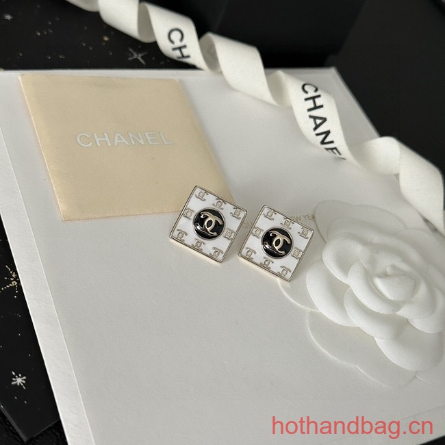 Chanel Earrings CE13568