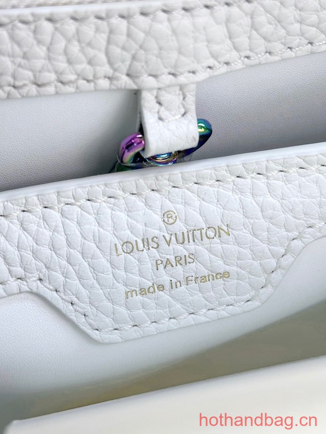 Louis Vuitton Capucines BB M22055 Snow white