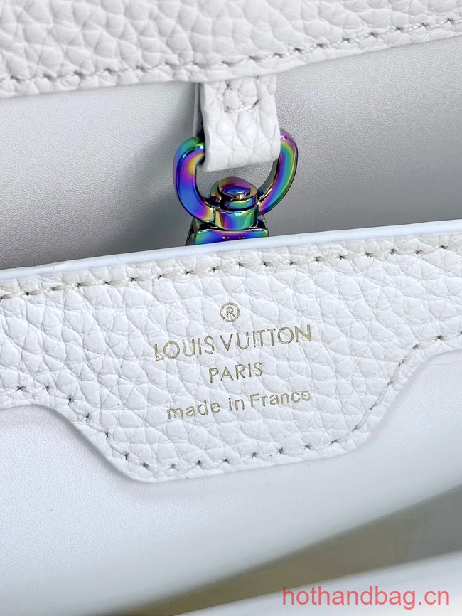 Louis Vuitton Capucines MM M22544 Snow white