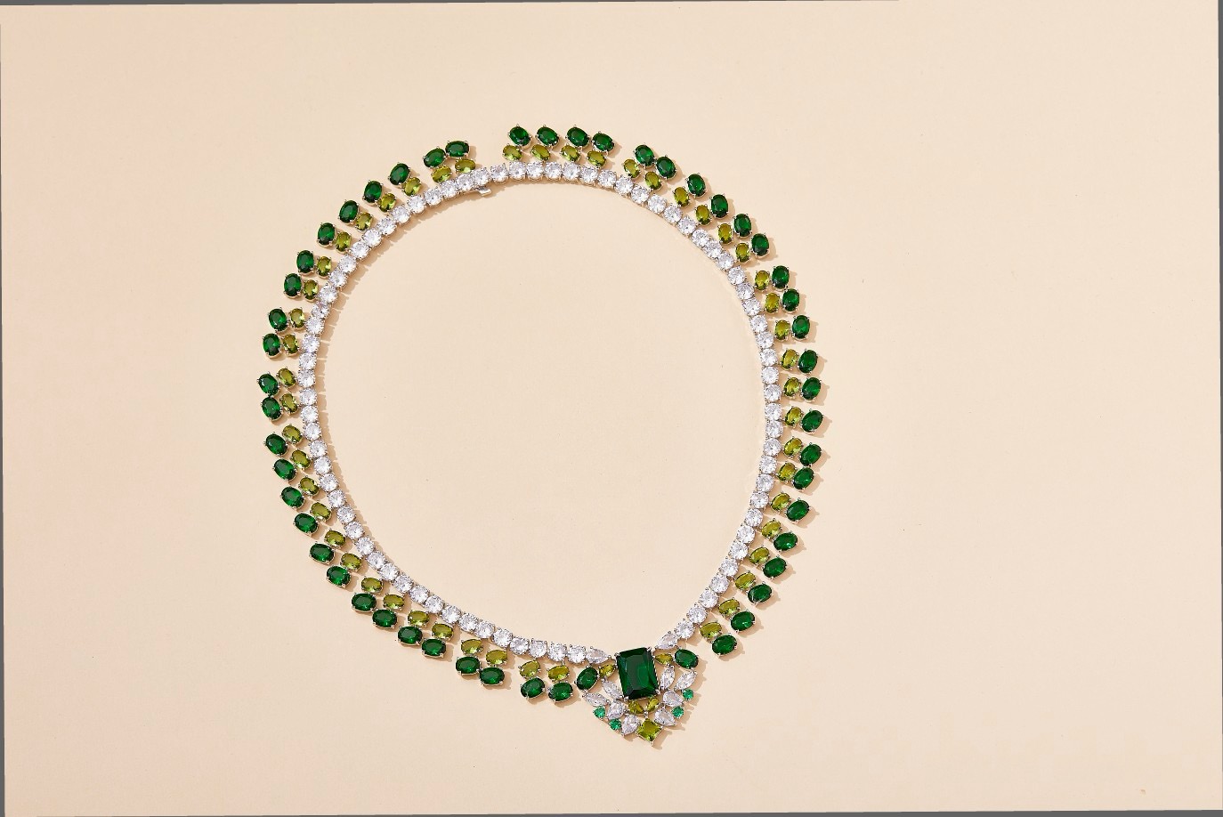 BVLGARI NECKLACE &Earrings&RING CE13710
