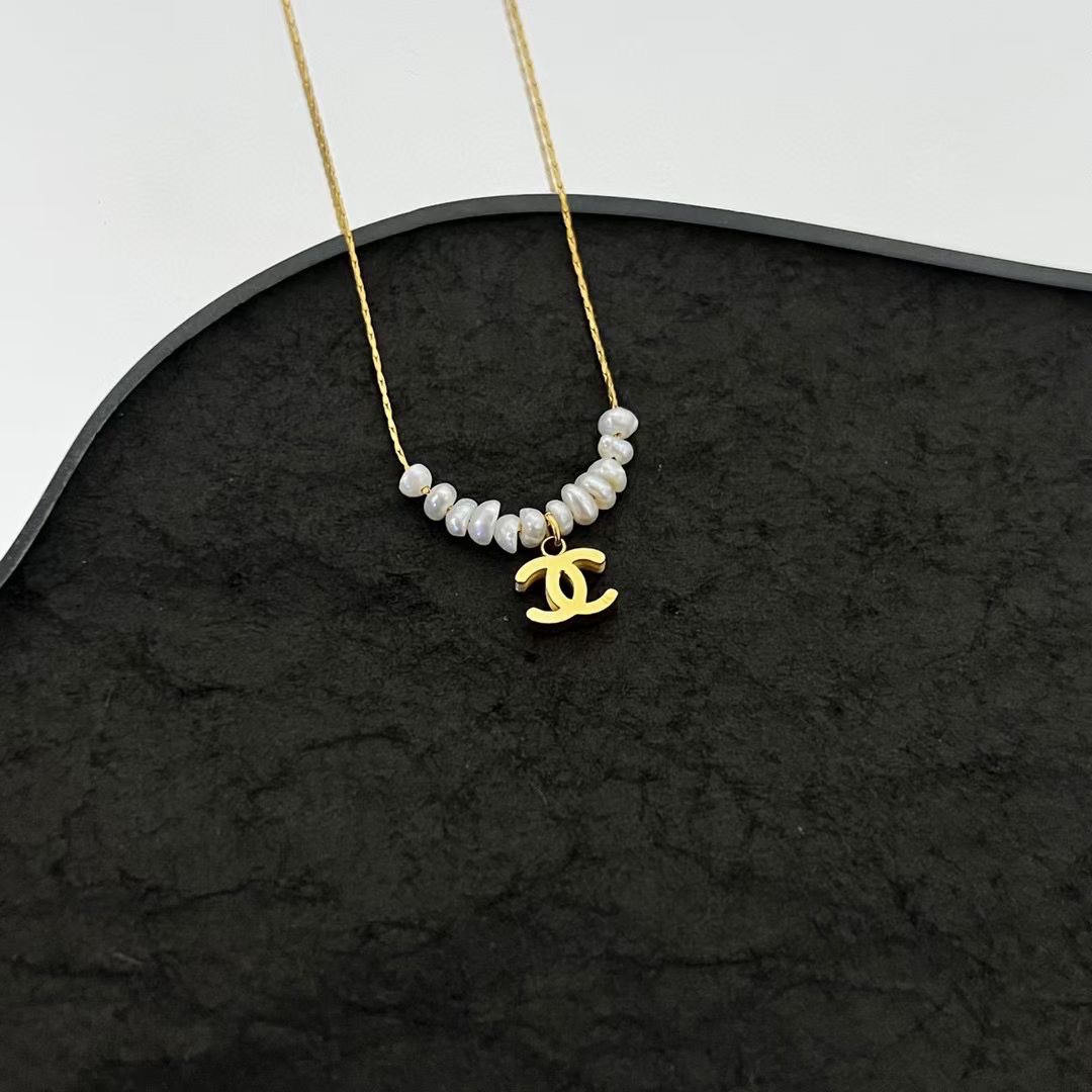 Chanel NECKLACE CE13707