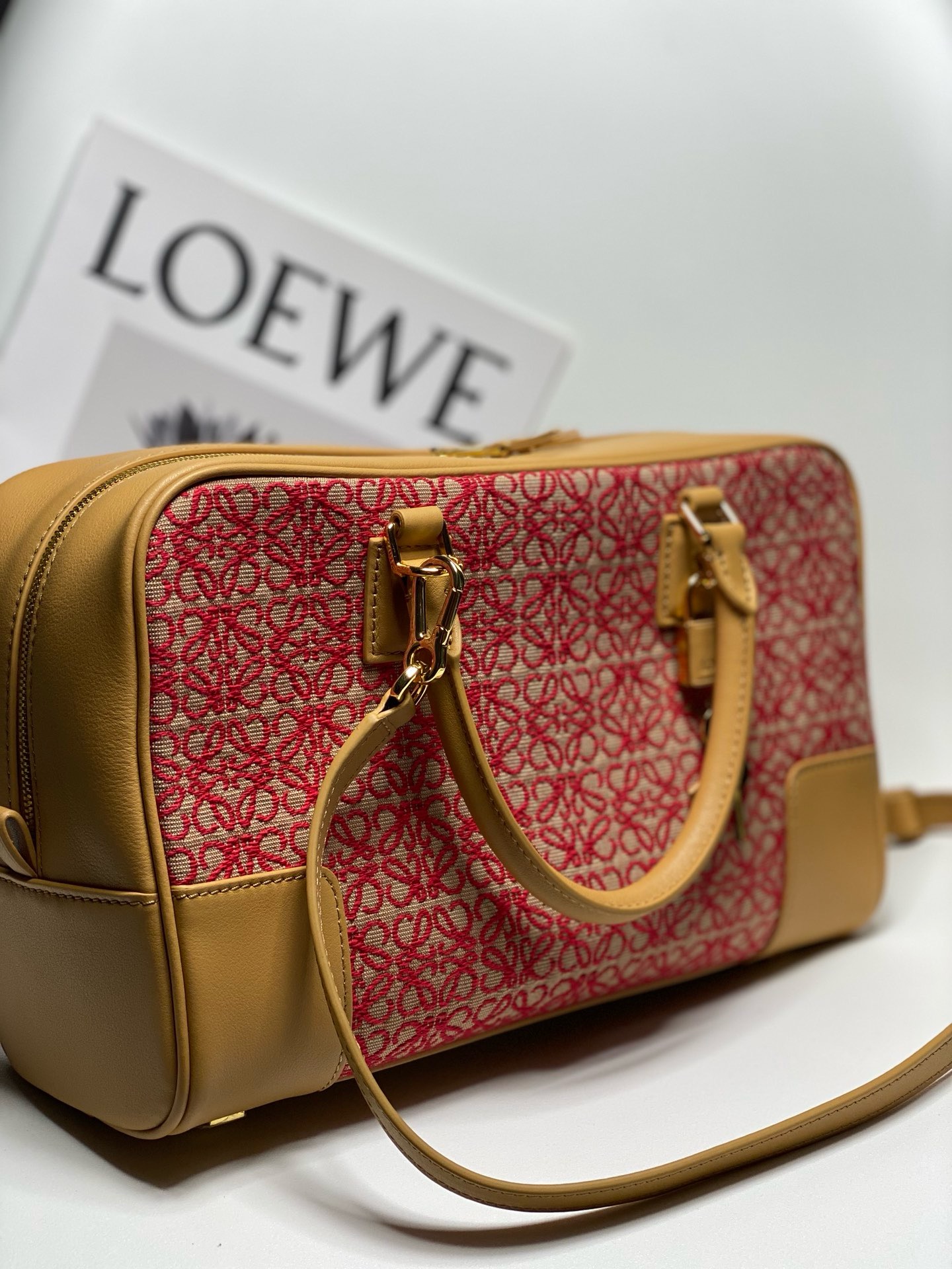 Loewe Original Leather tote 652388 brown&red